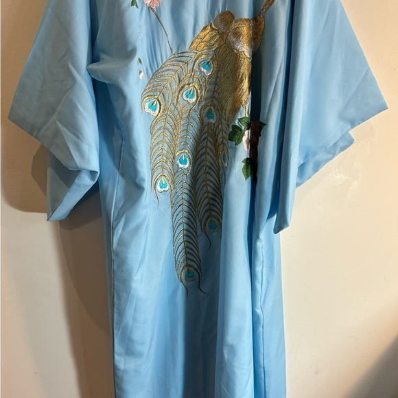 KIMONO Sz L (estimated) Made in Japan Lined Embroidered Peacock Lightweight Long - Picture 4 of 13
